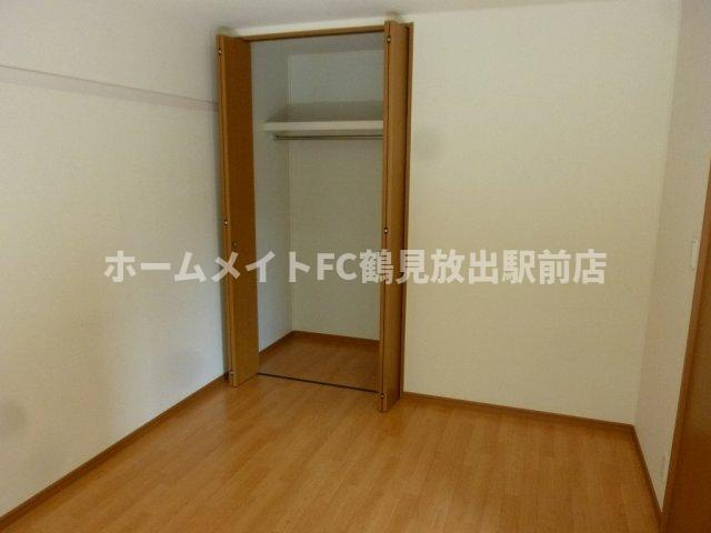 東大阪市長田西２丁目のハイツのその他
