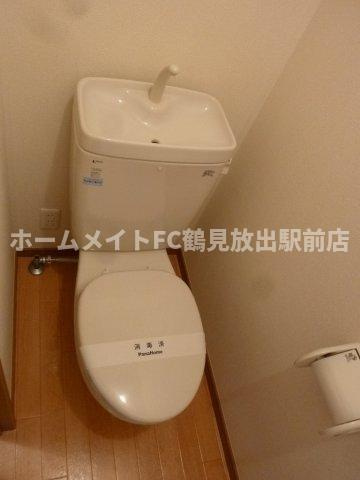 東大阪市長田西２丁目のハイツのトイレ