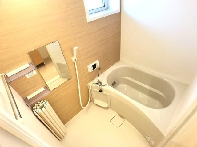 【浴室】 | Ｄ-ｒｏｏｍ思川ルージュ Ａ | バスルーム