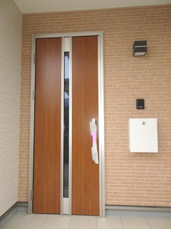 【玄関】 | 川西市山下町5の12　新築一戸建て