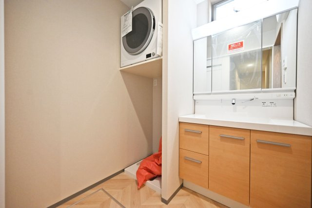 シャルムコート・ジョン鴻池2丁目新築一戸建て│3LDK+駐車駐輪の独立洗面台