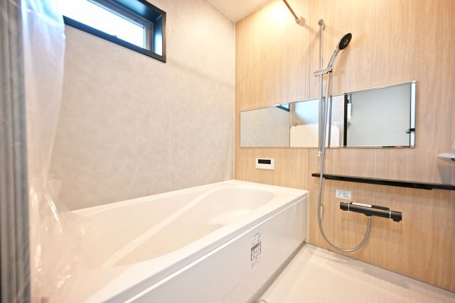 シャルムコート・ジョン鴻池2丁目新築一戸建て│3LDK+駐車駐輪の浴室