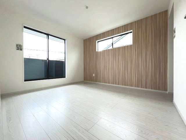 【寝室】 | 大野城市山田2丁目1期　1号棟（全1棟）【仲介手数料無料・0円】 | 現地写真。2階主寝室です。