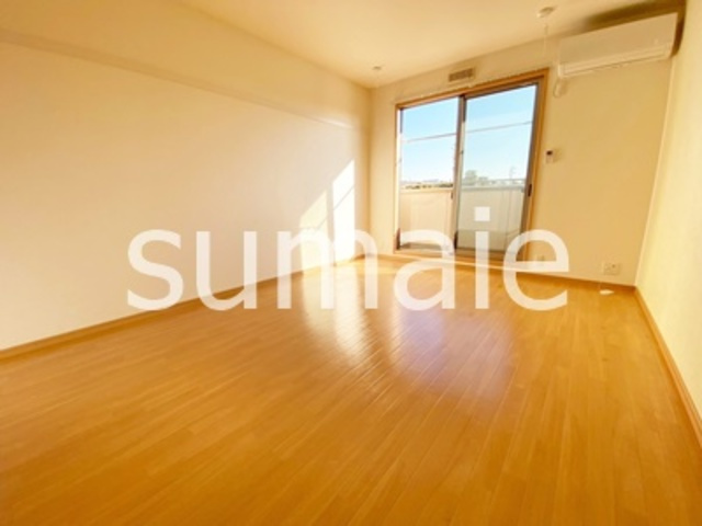 パークサイド土呂の寝室|日当たり良好なお部屋です！