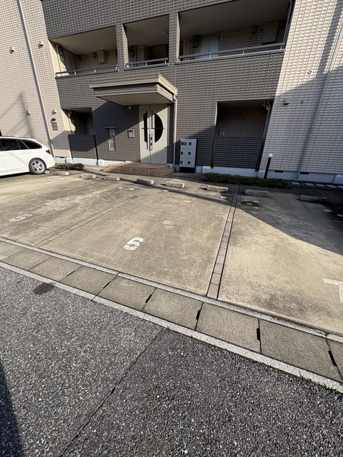 ヴェルドミールの駐車場|★駐車場★