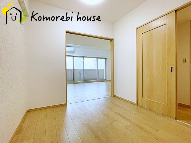 ビクトリアアネーロ大宮の洋室|落ち着いた色調の洋室です