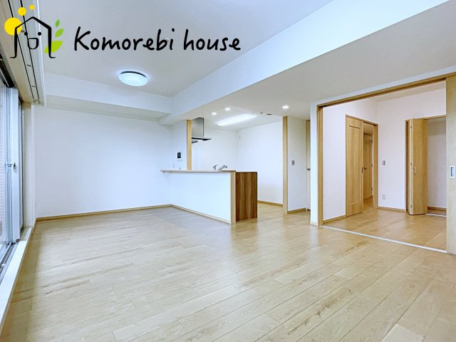 ビクトリアアネーロ大宮の居間・リビング|おしゃれな居間です