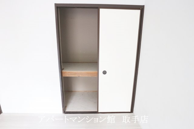 フラット白山第二の収納