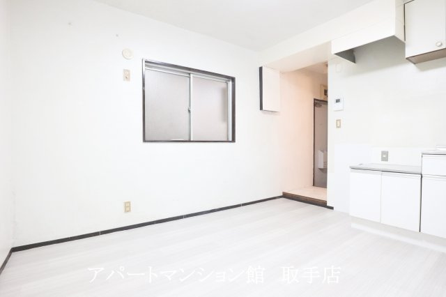 フラット白山第二の居間・リビング