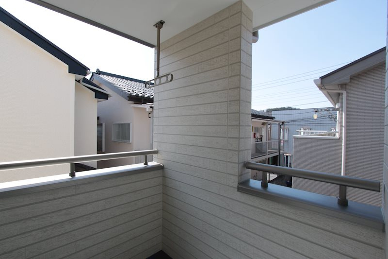 仲町アパートのバルコニー