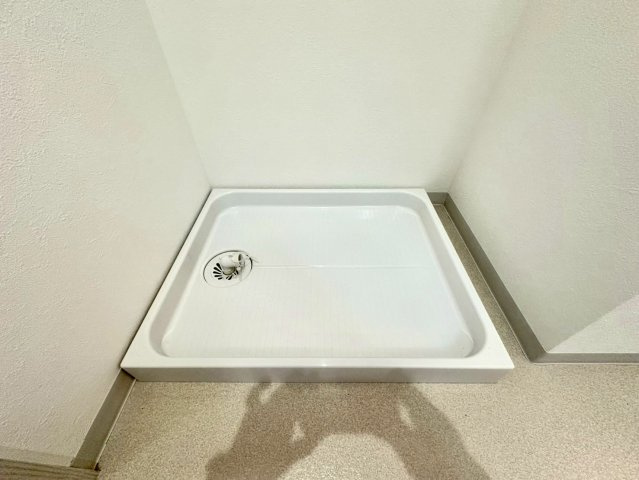 ライオンズマンション本牧のランドリースペース|日々の暮らしに寄り添う、室内のランドリースペースです。