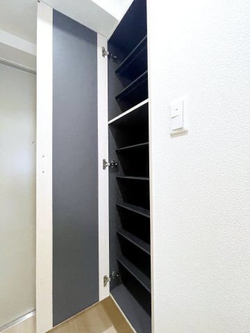 ル・セルクルの玄関