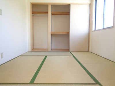 【寝室】 | グレース曙 E棟 | 洋室6.1帖