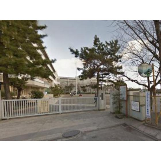 シャトル金山の周辺|中学校「東久留米市立大門中学校まで1050ｍ」