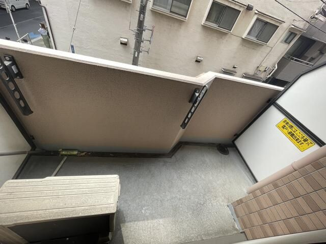 朝日シティパリオ板橋本町のバルコニー