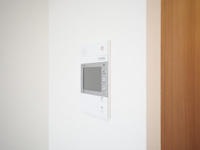 プレサンスブルーム東三国のセキュリティ