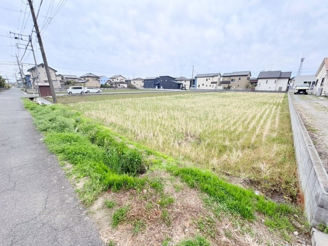川越市寺山　建築条件なし売地　東武東上線『川越駅』バス　【山田小学区】の外観