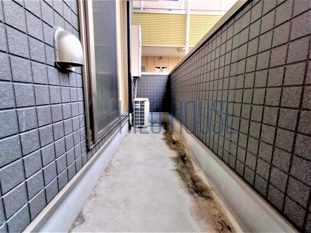 キャメル川越南通町のバルコニー
