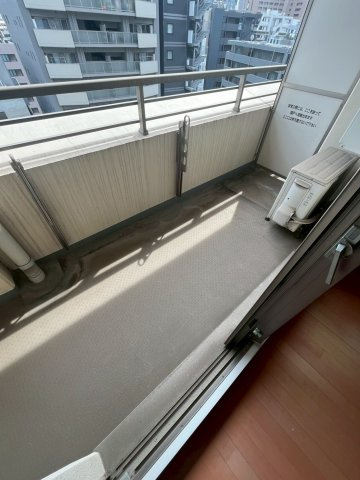 【バルコニー】