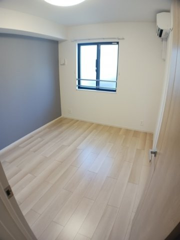 アヴィニール新町東の内装