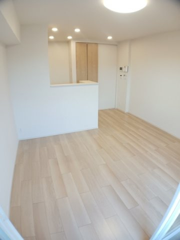 アヴィニール新町東のその他