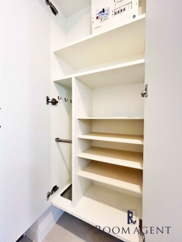 エスリード新栄プライムの収納