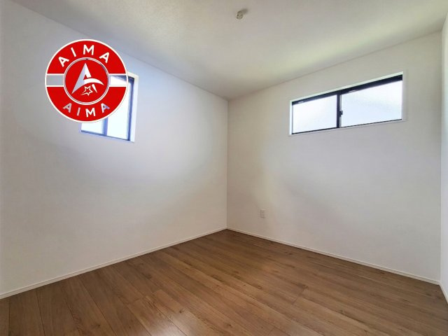 福岡市早良区田隈3丁目第6-1棟(1号棟)の内観：施工例|柔らかい陽光が差し込む明るいお部屋を演出する設計。彩光の取れる窓が気持ちの良いお部屋を創り上げます。