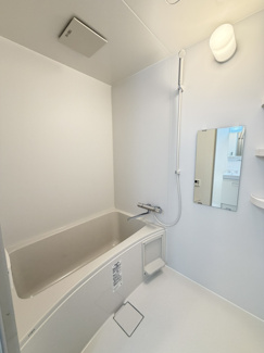 【浴室】 | 琳和クレストコート | ※同物件、別のお部屋の写真です。