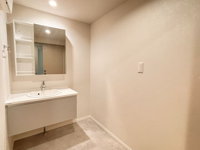 【独立洗面台】 | エンゼルハイム鳥飼中央