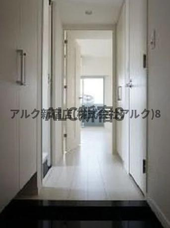 ステージファースト中野坂上の玄関