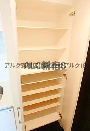 ステージファースト中野坂上の収納