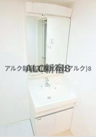 ステージファースト中野坂上の洗面所