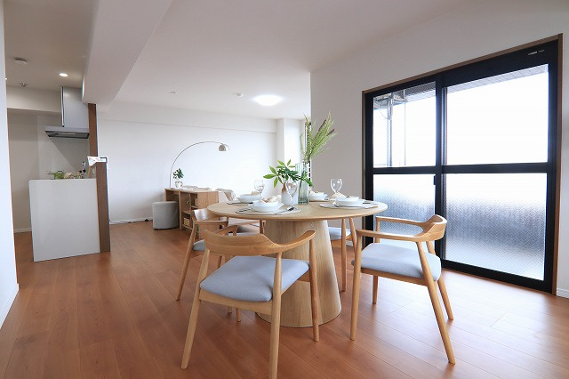 【居間・リビング】 | コアマンション博多駅南