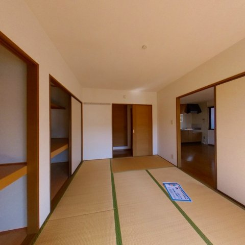 シャルムⅣの和室|柔らかい畳が心地よい和室