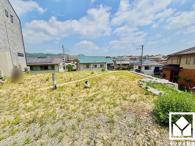 西宮市木津山町の外観|事前にご予約頂きましたら、営業時間外のご案内等も可能です。
