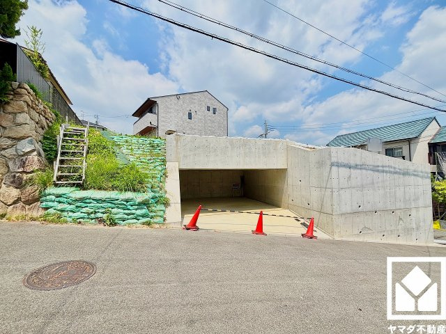 西宮市木津山町の外観|お問合せお待ちしております。