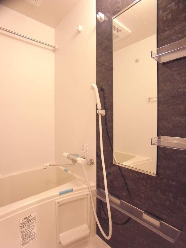 リブリ・サンライズ新小岩の浴室