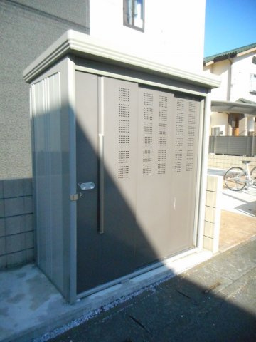 アルメゾン鳩山小用のその他共用部分|ゴミ捨て場