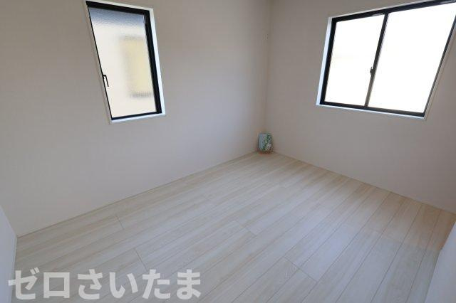 《仲介手数料無料》上尾市大字上1124-3新築一戸建てグラファーレ29期の洋室