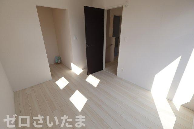 《仲介手数料無料》上尾市大字上1124-3新築一戸建てグラファーレ29期の洋室
