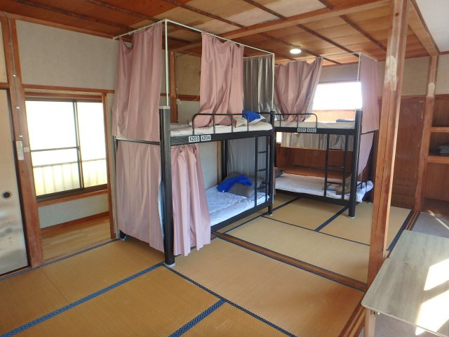 S1762Z　下田市須崎売ゲストハウスの和室
