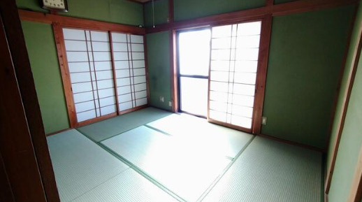 朝霧南町戸建の和室