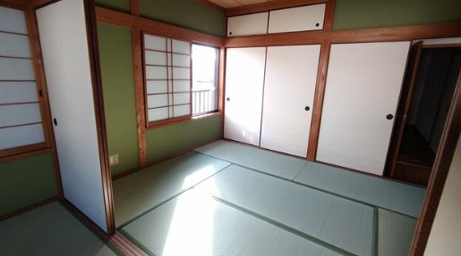 朝霧南町戸建の寝室