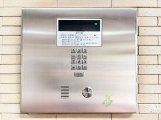 【防犯設備】 | 小石川ハイツ | オートロック解除パネル