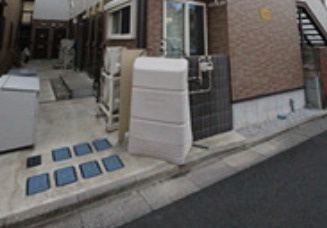 ルッシェロ中野のエントランス