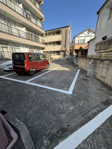 草加市瀬崎３丁目の一棟マンション