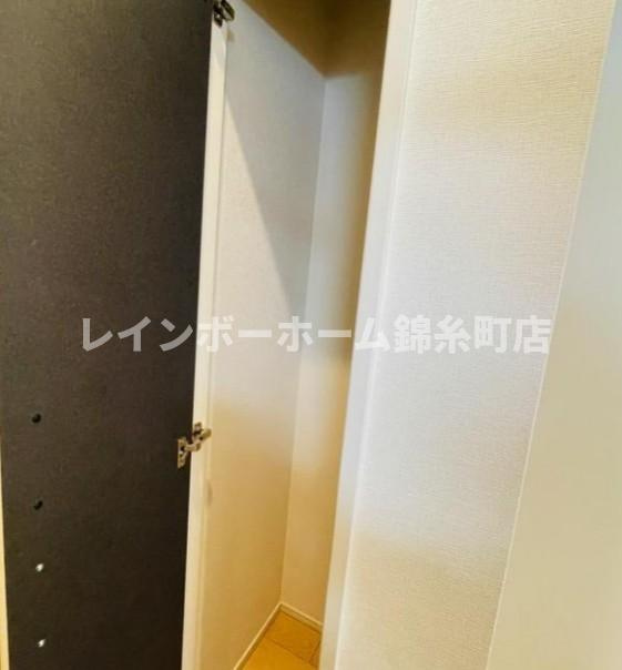 ソレイユ小岩の玄関