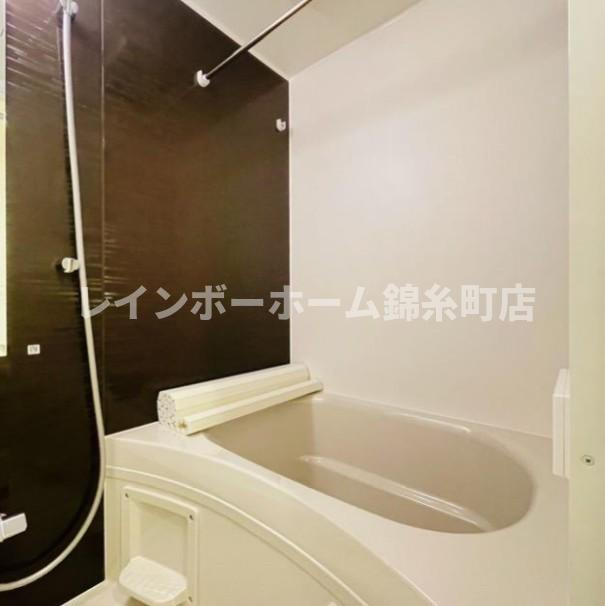 ソレイユ小岩の浴室