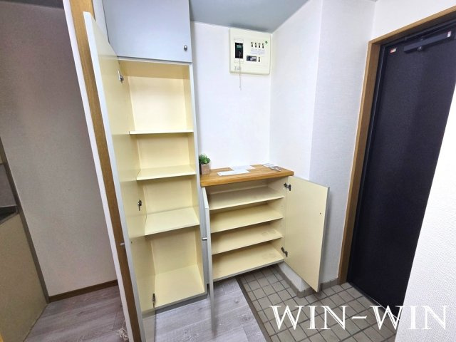 East Landmark Ⅱの玄関|イメージ（同建物内別部屋の写真です）