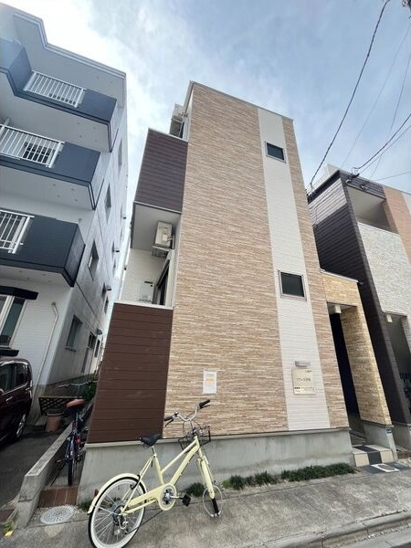 ソアレ大曽根の外観